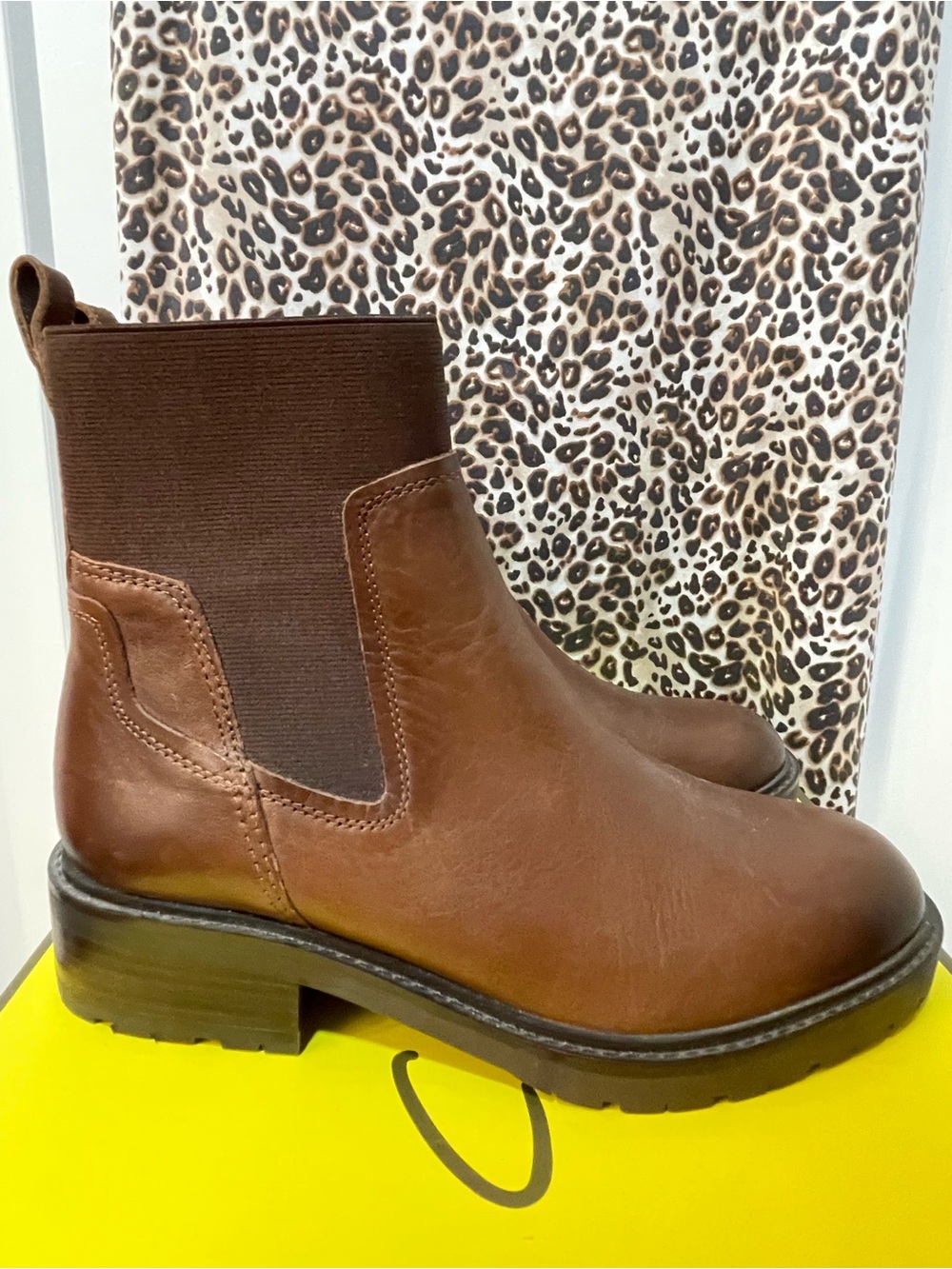 Naturalizer Ankle Boots Twenty Seven 27 Edit Calyx Leather Chestnut Brown Size 7